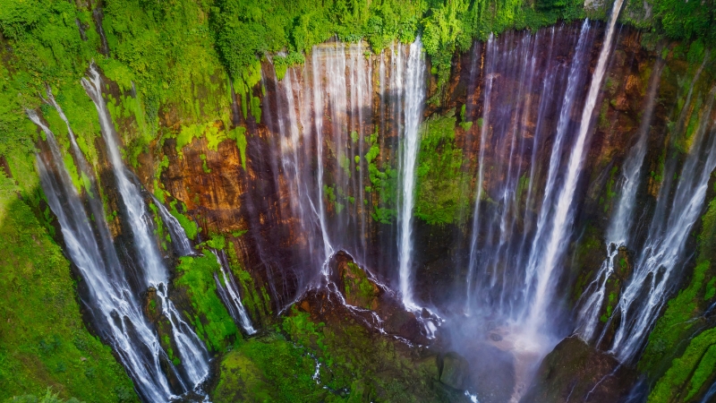 Differences between Tumpak Sewu and Coban Sewu
