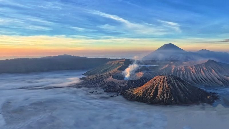 how to get to Bromo from Jakarta