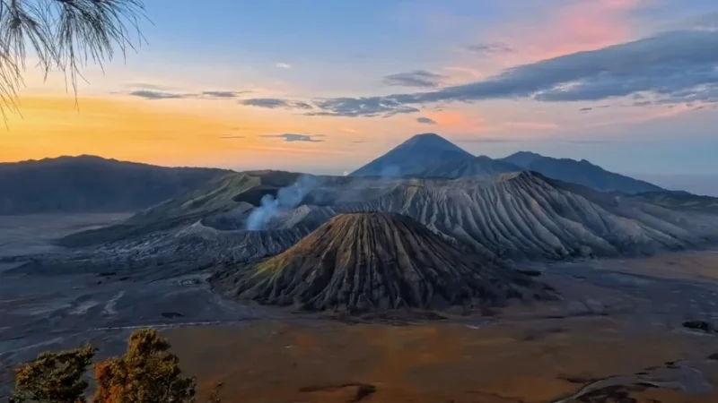 Bromo Tourism