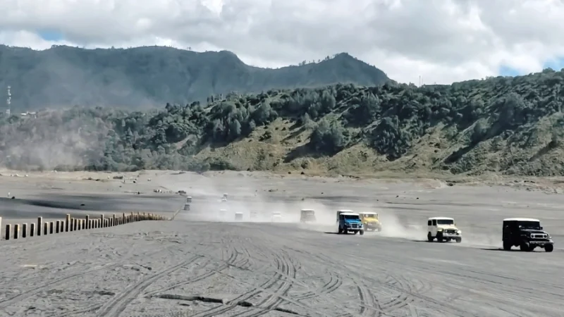 lautan pasir bromo